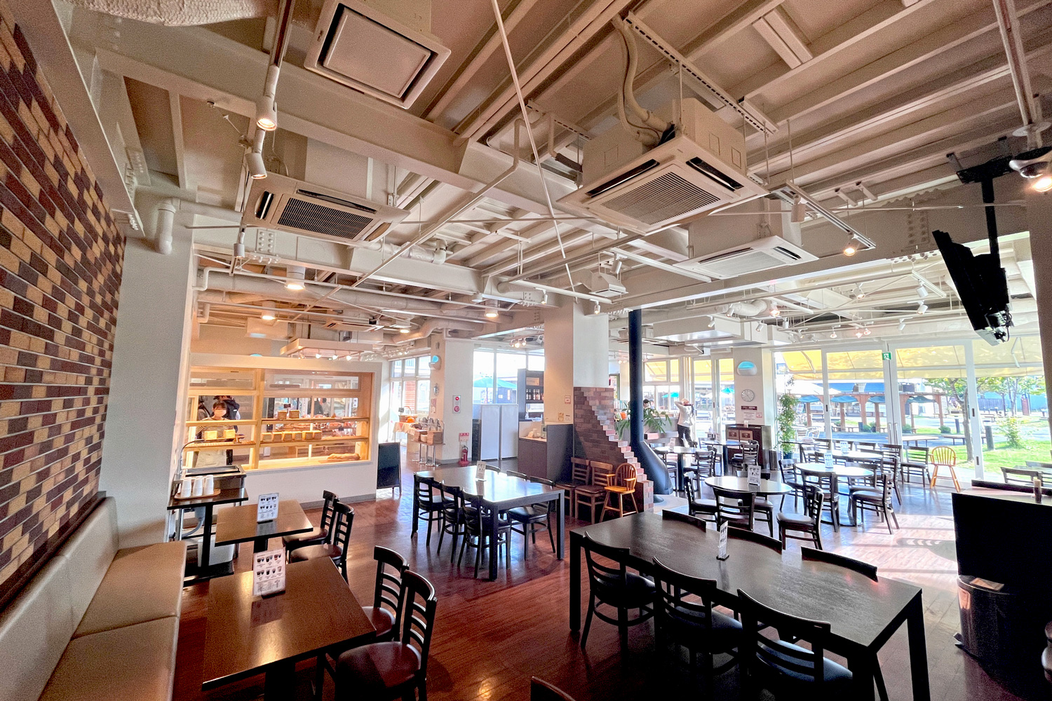 フラノマルシェ1、フラノマルシェ2